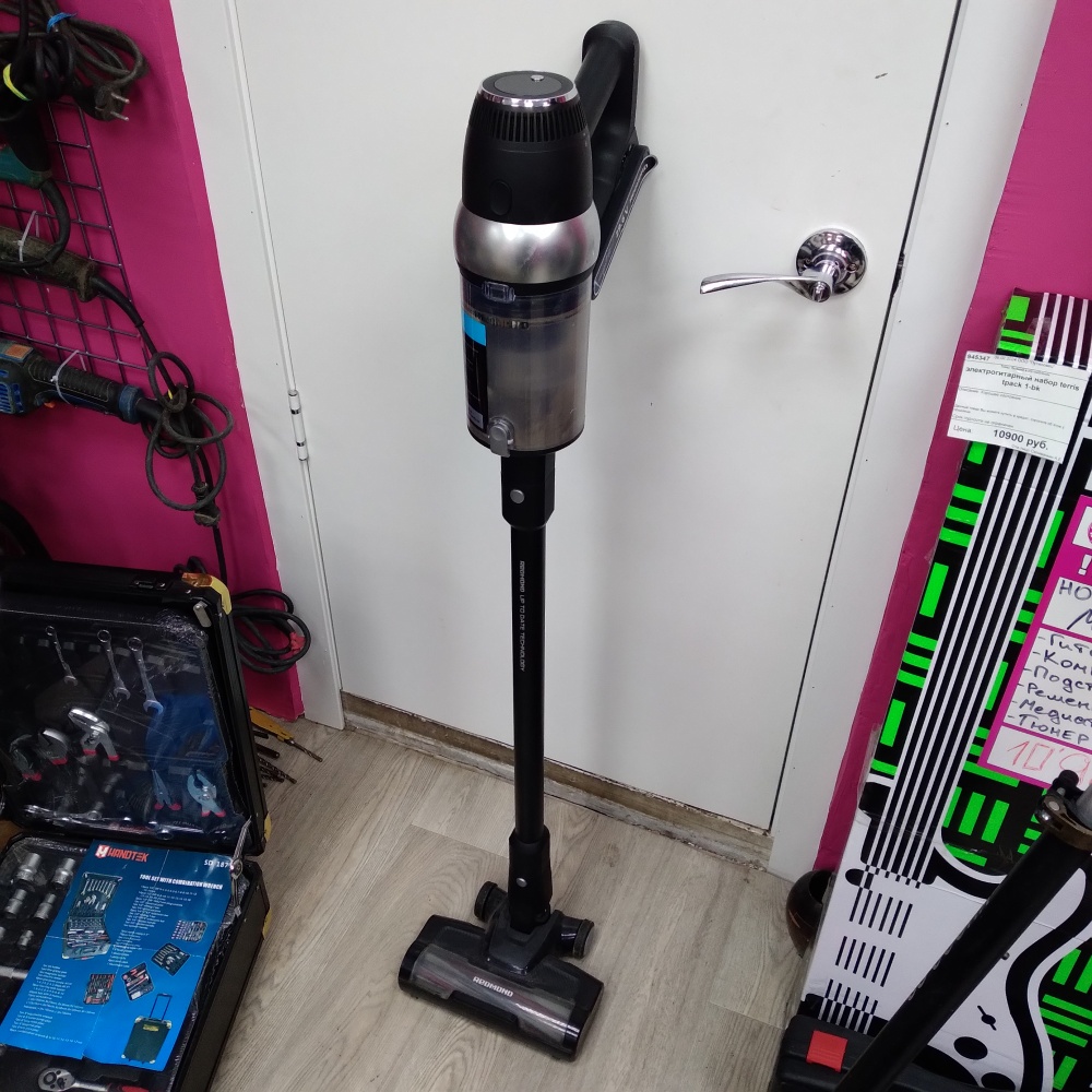 Пылесос Redmond rv-ur375