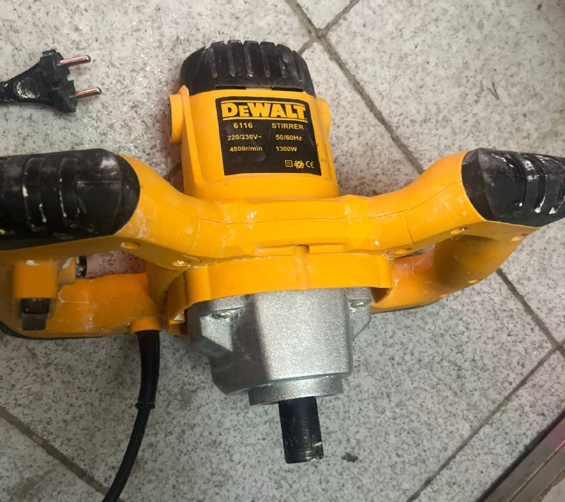 Строительный миксер DW  с насадкой