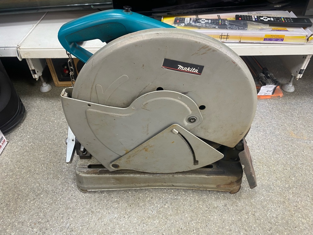 Циркулярная пила Makita 2414NB