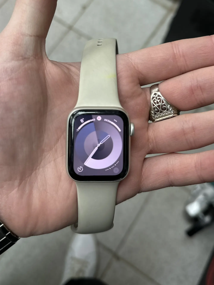 Часы Apple Watch se 2 40мм