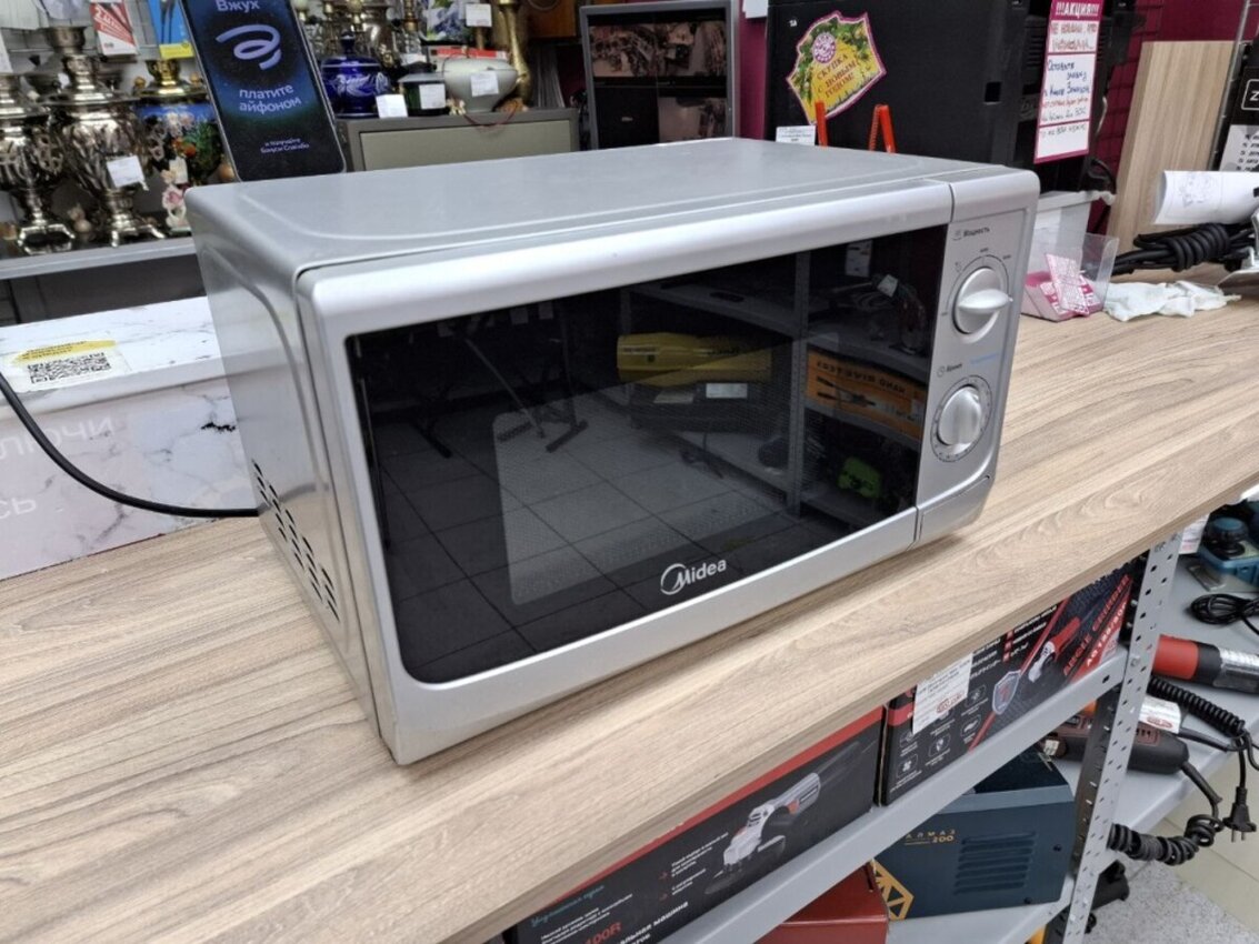 Микроволновая печь Media