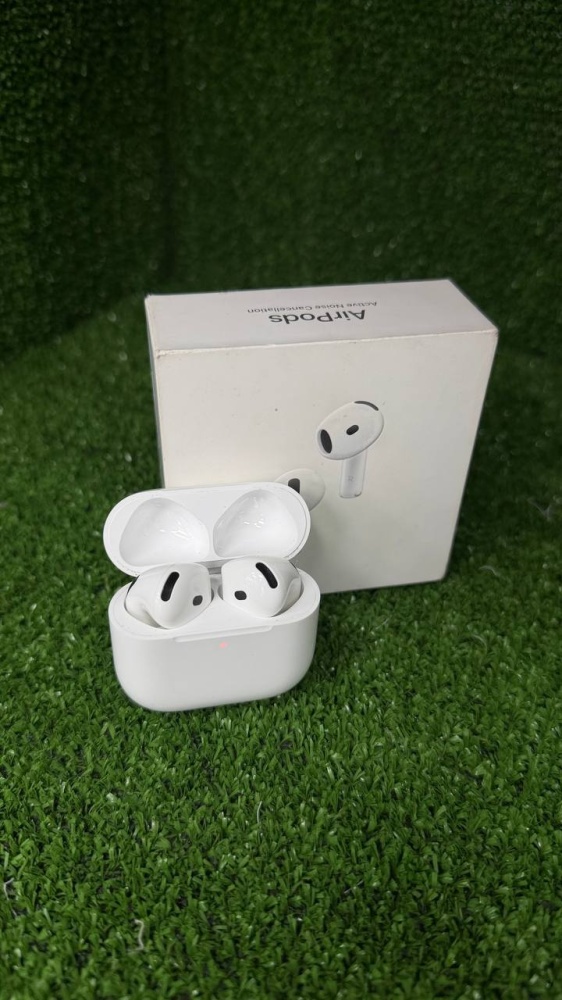 Наушники Airpods 4 с шумкой