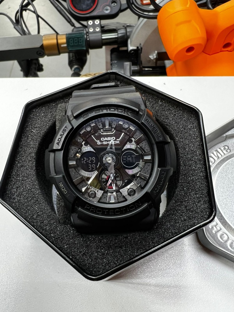 Часы Casio G-Shock GA-201-1A
