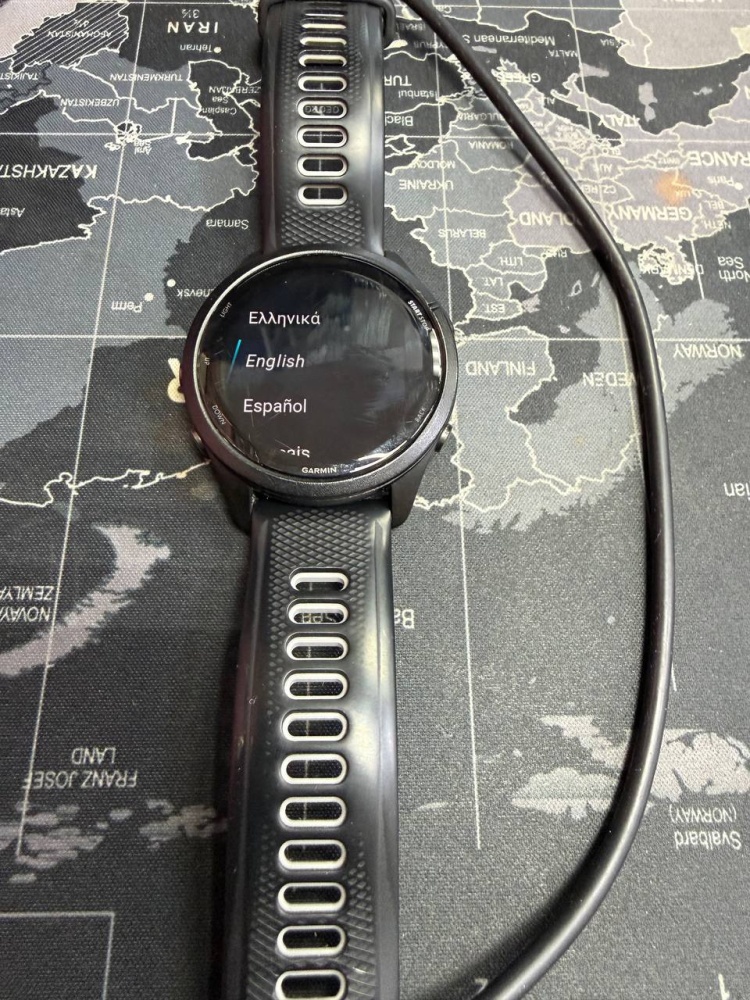 Часы Garmin Forerunner 265
