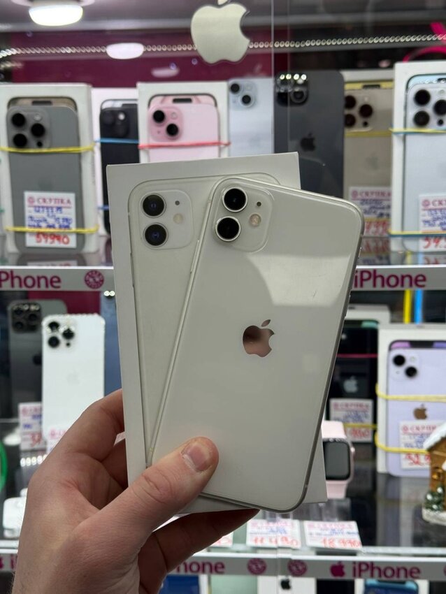 Смартфон iPhone 11 128 Gb