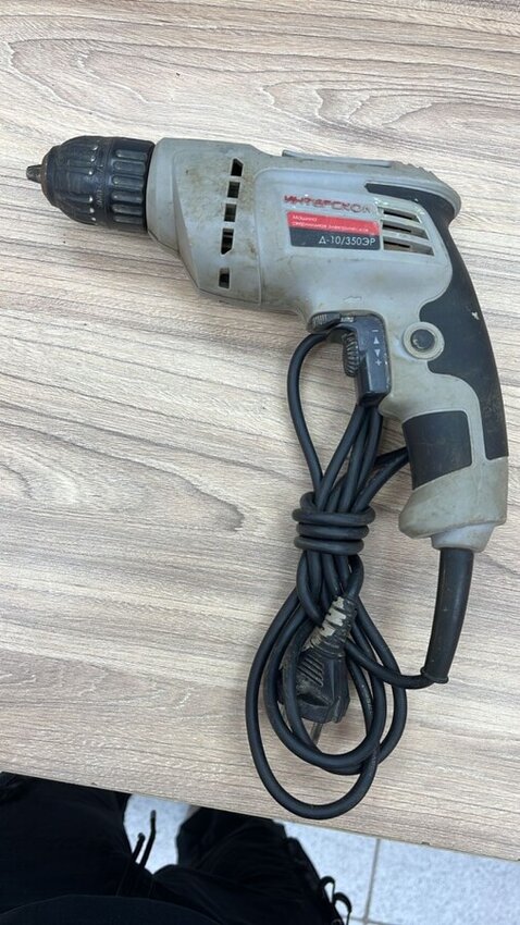 Шуруповерт Интерскол Д-10\350ЭР