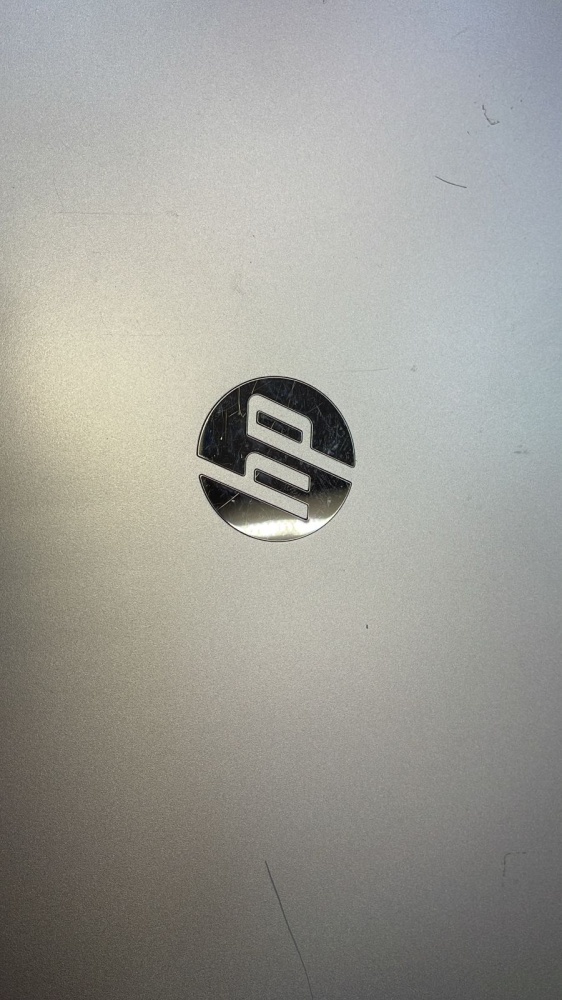 Ноутбук HP 4*2,4/8/256/2 R5