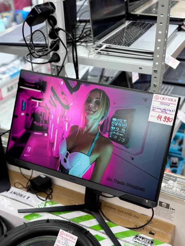 Монитор Philips 27