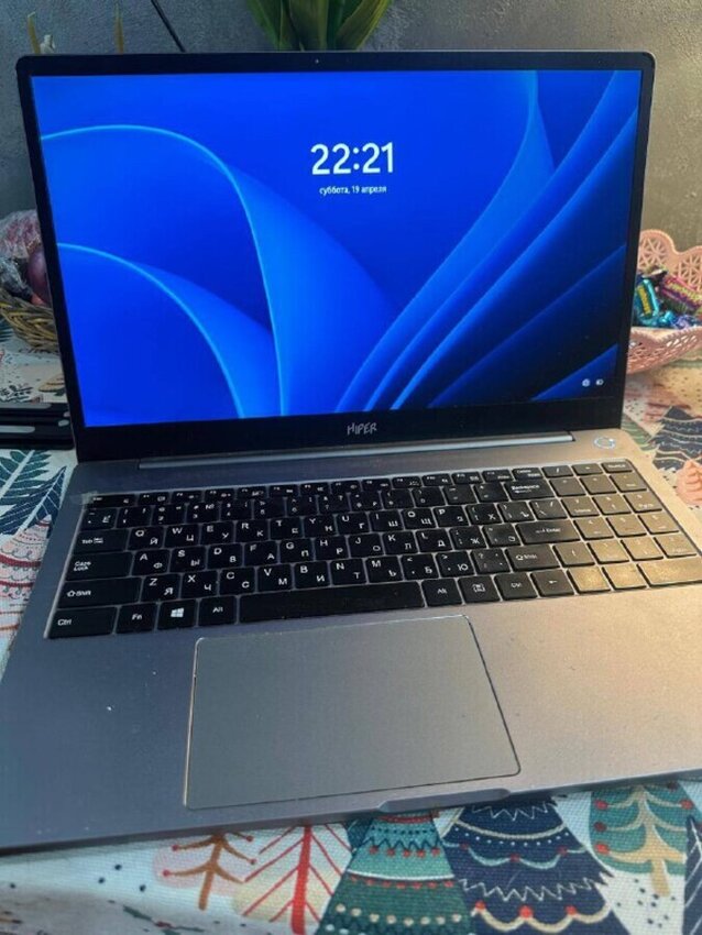 Ноутбук Hiper