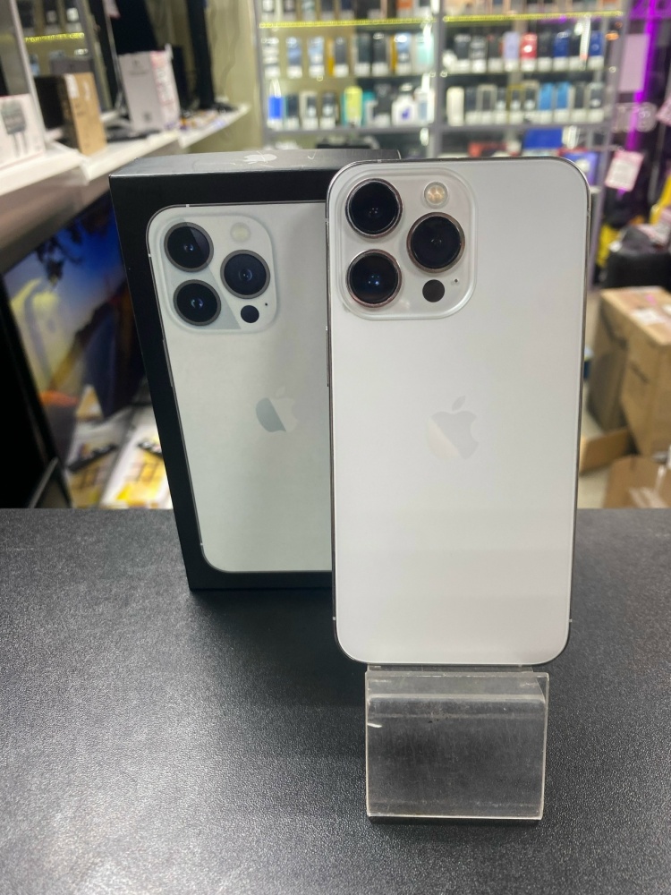 Смартфон iPhone 13 PRO 128 GB