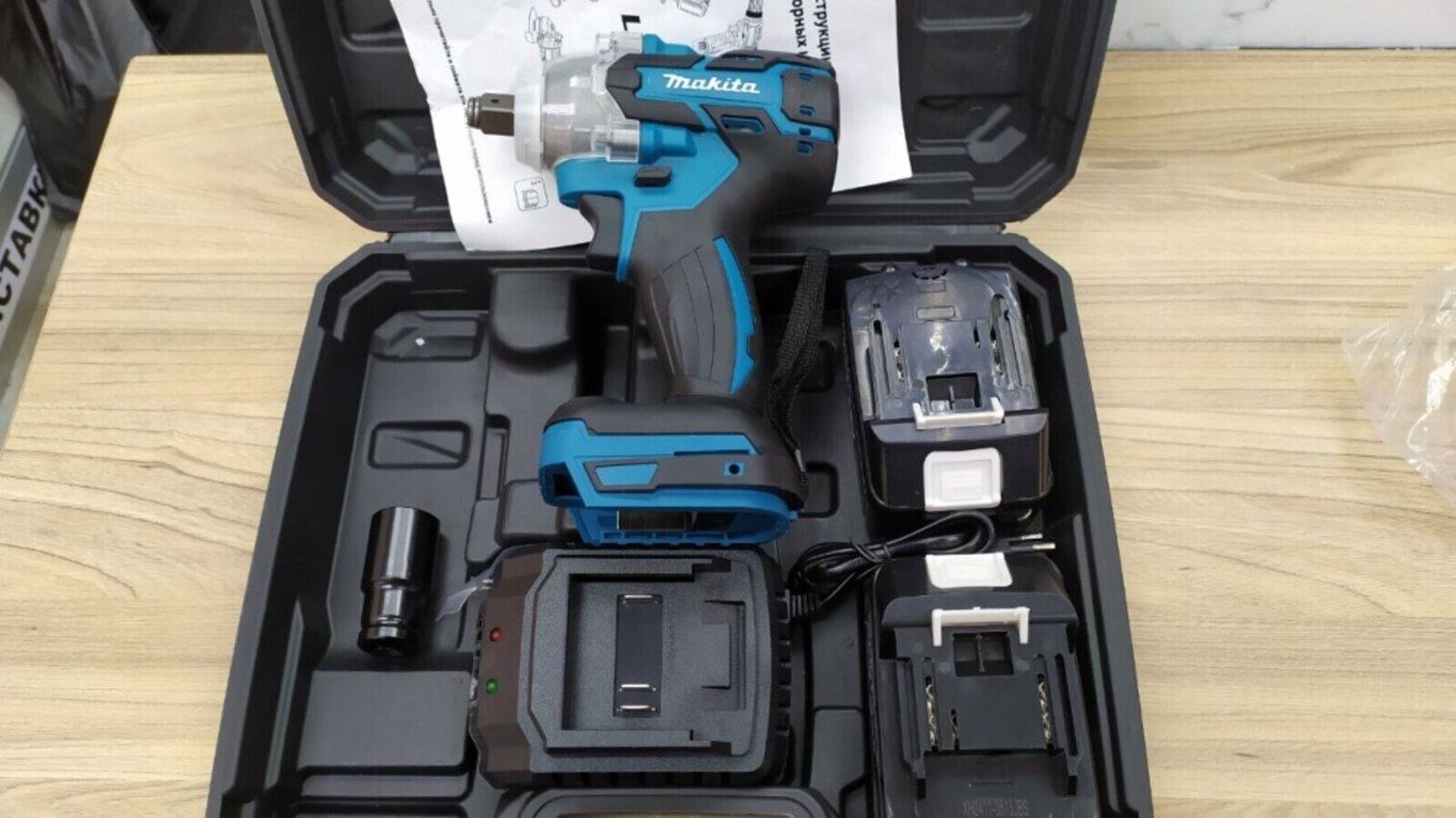 Гайковерт Makita 4PCS