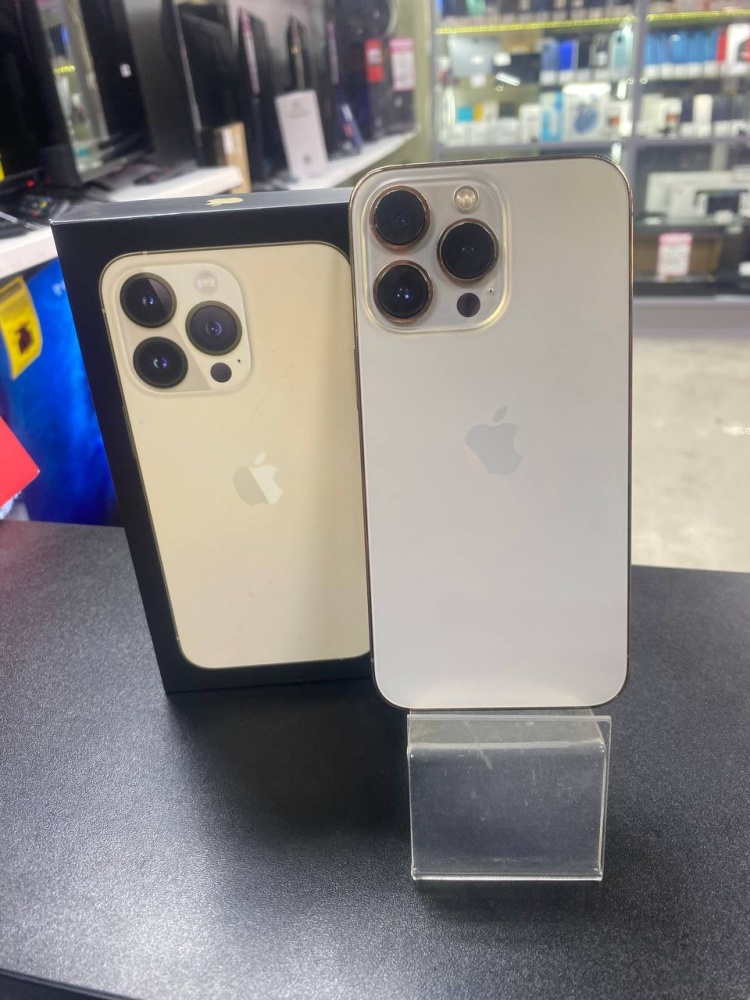 Смартфон iPhone 13 PRO 256 GB