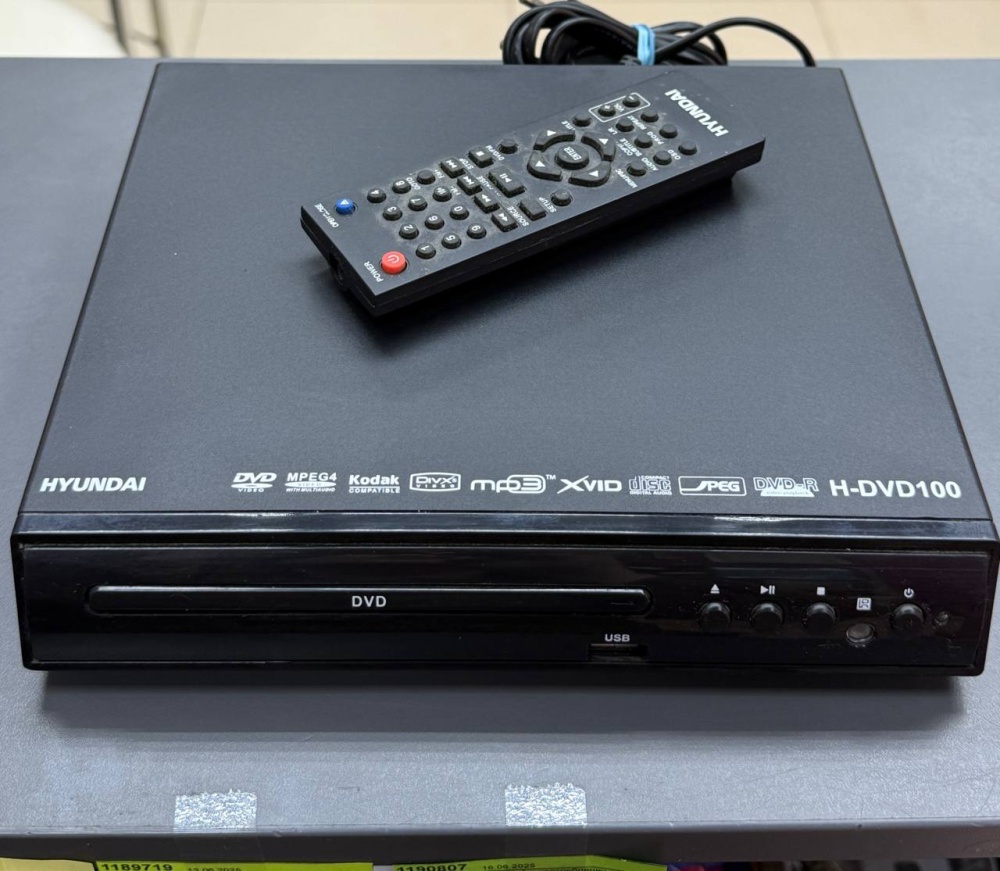 DVD-плеер Плеер Hyundai hdvd100